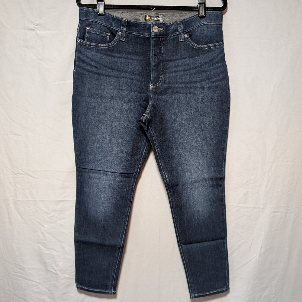 Lee Women's Dark Wash Slim Fit Skinny Leg Mid Rise Jeans Size 14 Short‎
